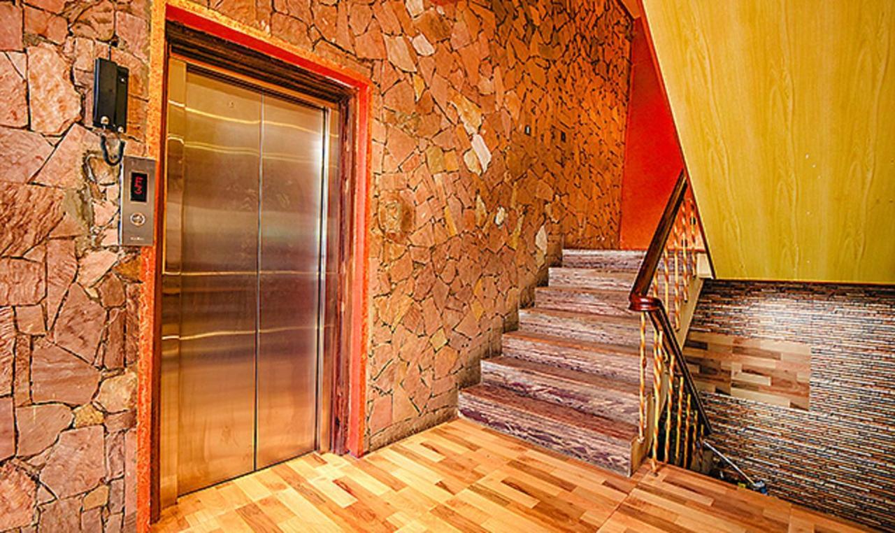 Fabhotel Khems Shoram Palace Road Ooty Eksteriør bilde