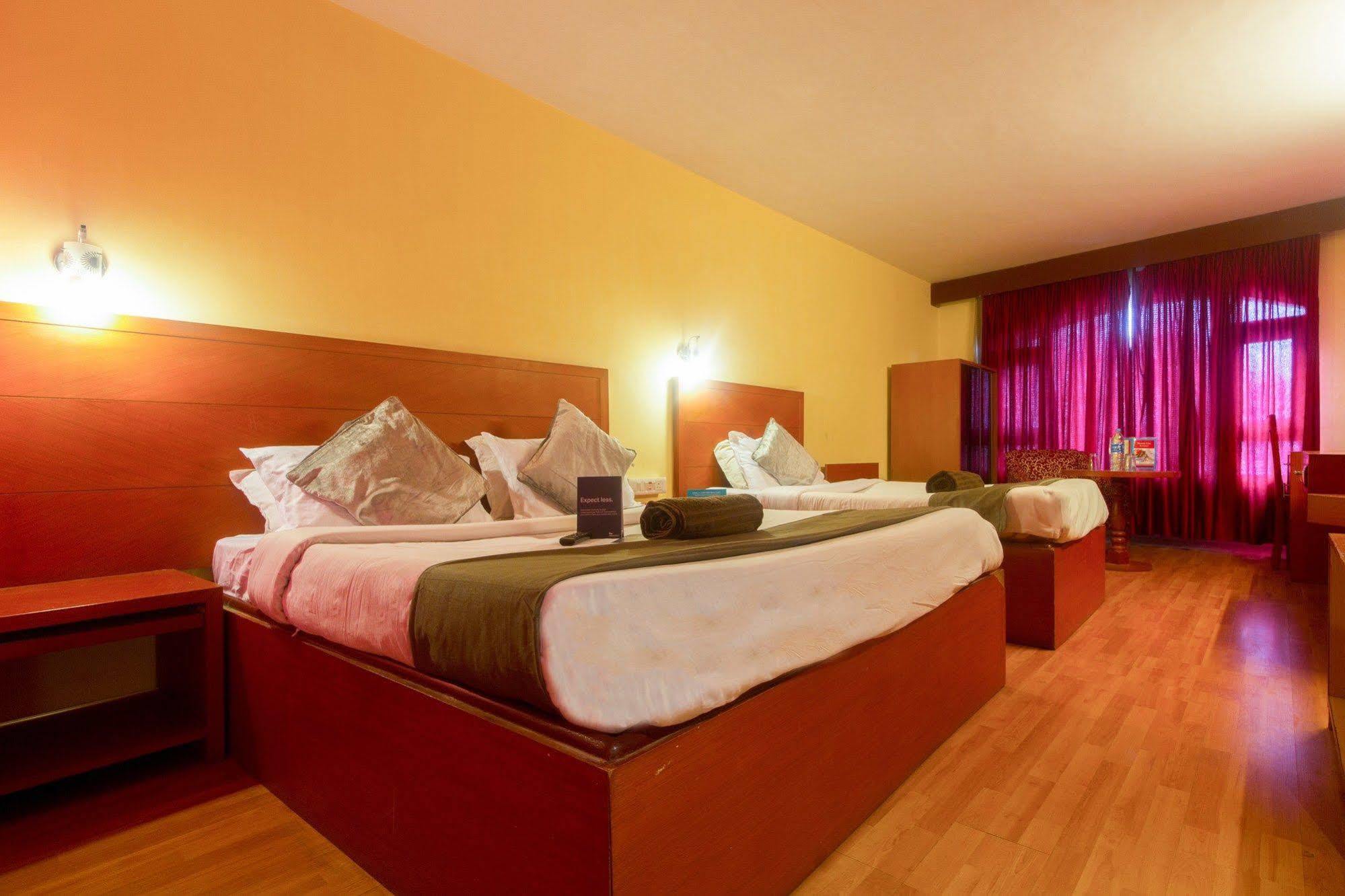 Fabhotel Khems Shoram Palace Road Ooty Eksteriør bilde