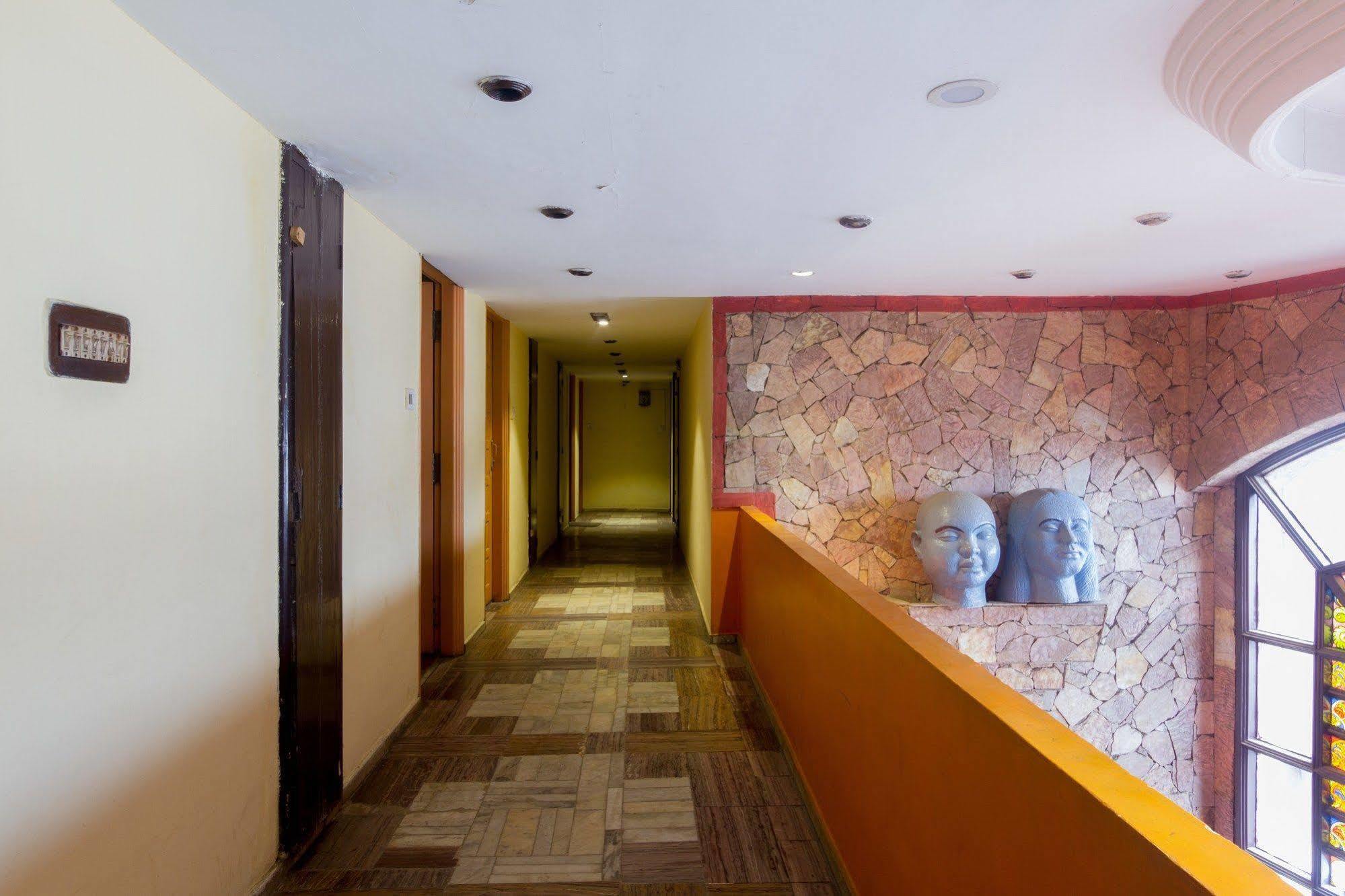 Fabhotel Khems Shoram Palace Road Ooty Eksteriør bilde